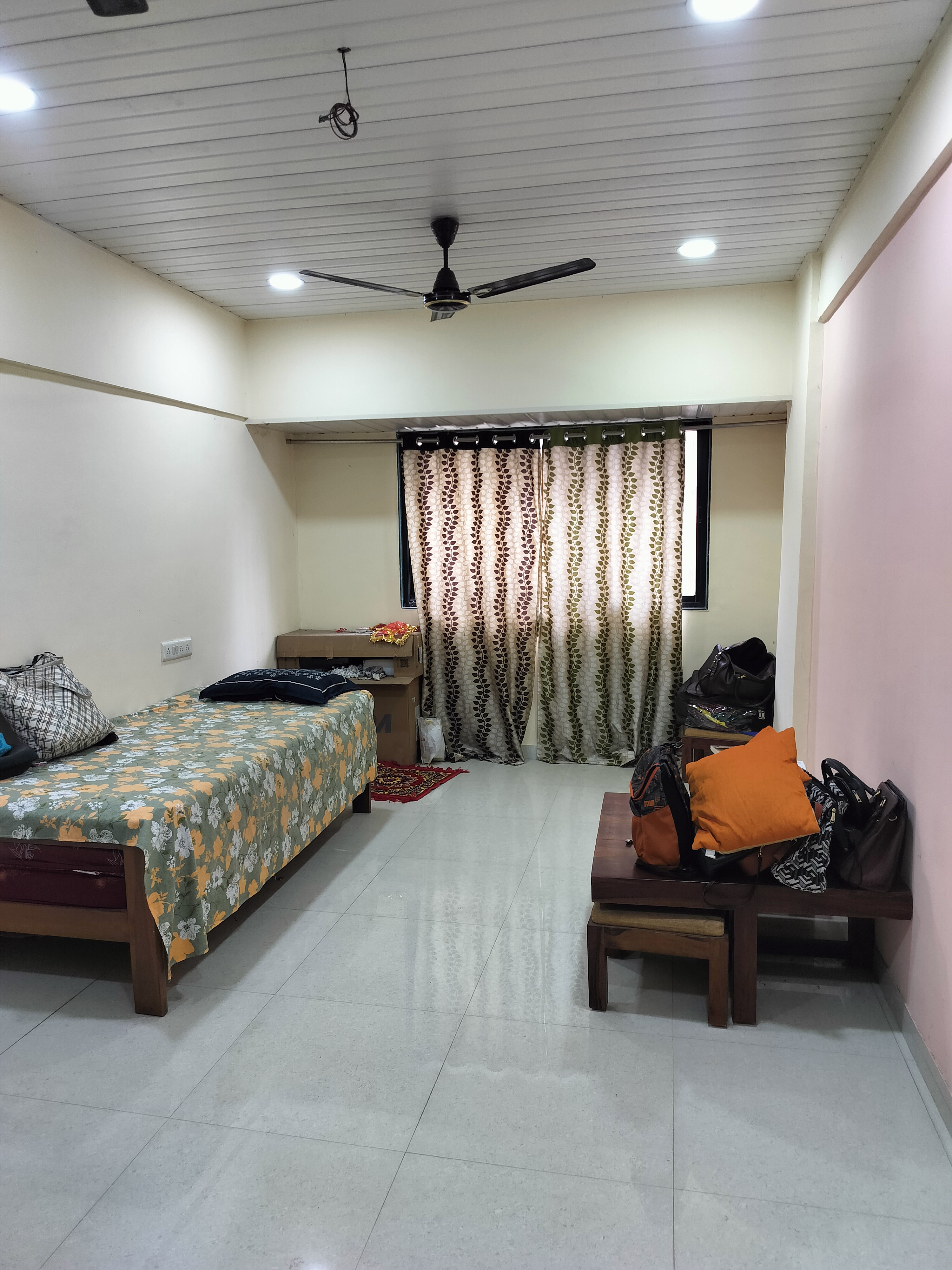 1 BHK Apartment For Rent in Om Dwarkanath CHS