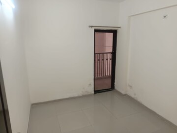 3 BHK Apartment For Rent in Logix Blossom County, Sector 137