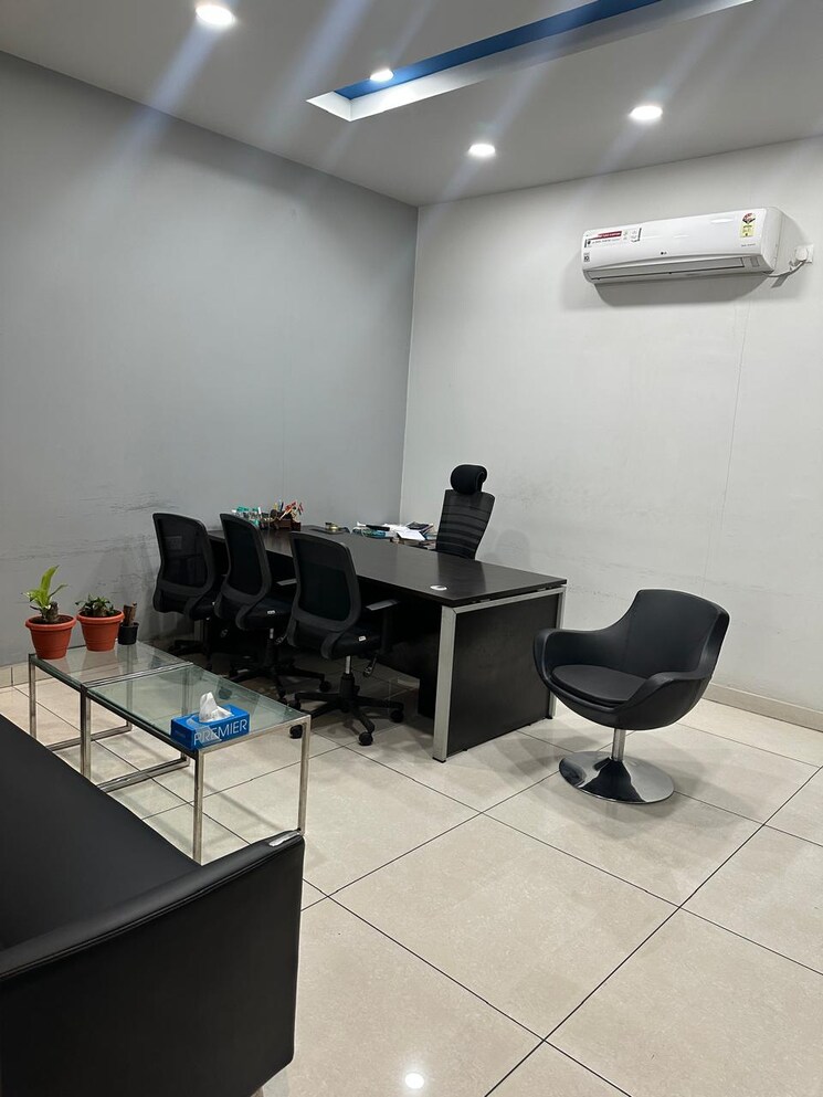 Team Area, ten-madhapur Commercial Office Space 2200 Sq.Ft. In Madhapur Hyderabad 8711453