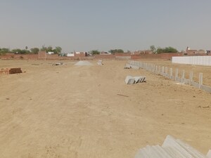  Plot For Sale in Pathauli Village