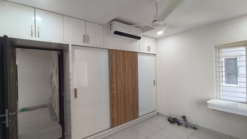 Room in 3 BHK Apartment at Aparna Serene Park, Kondapur – for Rent