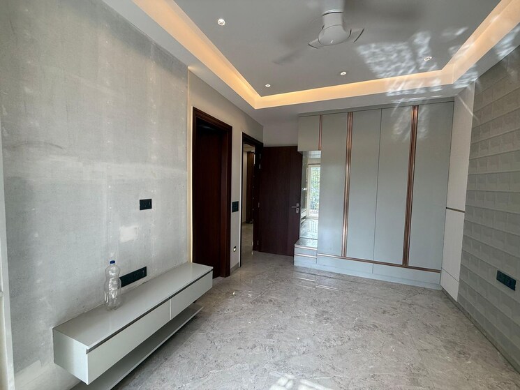 undefined, mall-fifty-one 4 Bedroom 2800 Sq.Ft. Builder Floor In Sector 51 Gurgaon 8711810