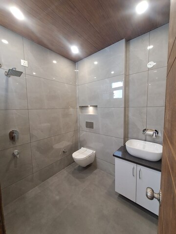 Bathroom in 3 BHK Independent House at Dehradun Cantt – for Sale
