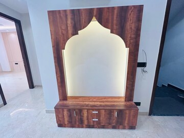 Furnished Amenities in 3 BHK Builder Floor at Saurabh Niwas, Sector 40 – for Rent