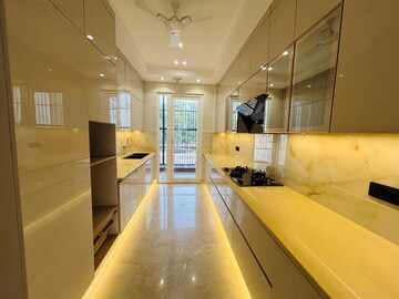 Kitchen in 3 BHK Builder Floor at Saurabh Niwas, Sector 40 – for Rent
