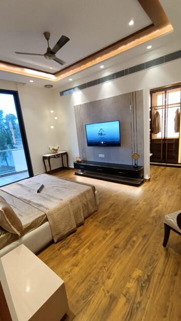 Living Room in 3 BHK Apartment at Nirwana Arihant Residency, Baner – for Rent