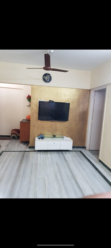 2 BHK Apartment For Rent in Chheda Complex Kandivali, Kandivali West