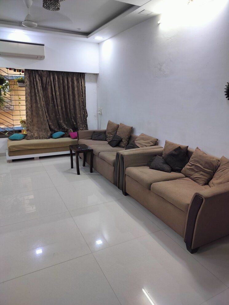 Living Room, dlh-imur 2 Bedroom 750 Sq.Ft. Apartment In Andheri West Mumbai 8712109