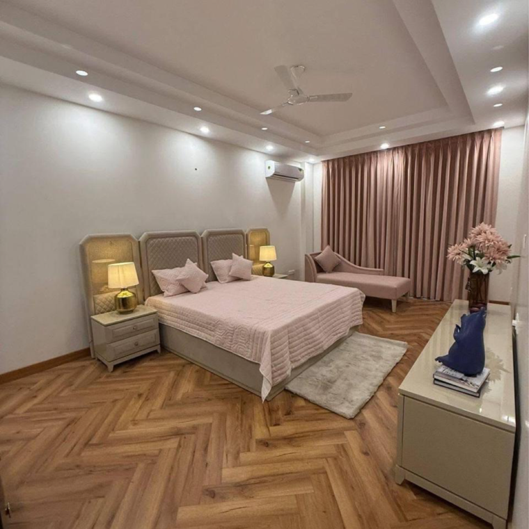 Bedroom, vipul-world-floors 4 Bedroom 500 Sq.Ft. Builder Floor In Sector 48 Gurgaon 8712166