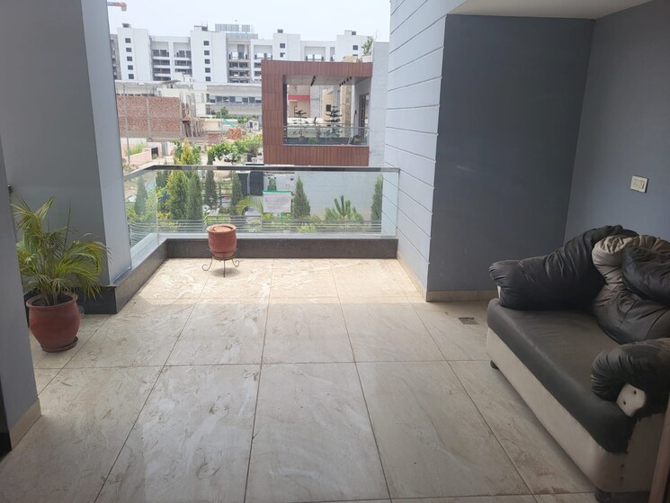 Balcony, aerocity 6 Bedroom 3839 Sq.Ft. Independent House In Aerocity Mohali 8712212