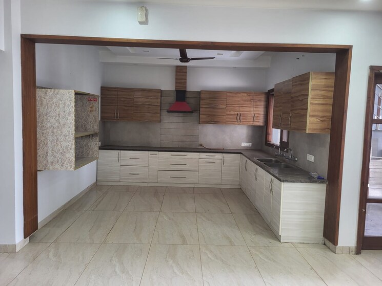 Kitchen, aerocity 6 Bedroom 3839 Sq.Ft. Independent House In Aerocity Mohali 8712212