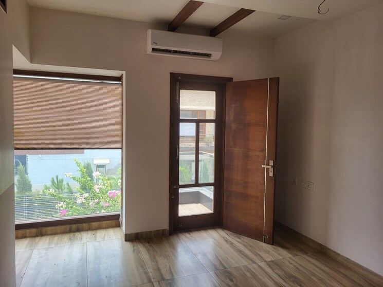 Room, aerocity 6 Bedroom 3839 Sq.Ft. Independent House In Aerocity Mohali 8712212