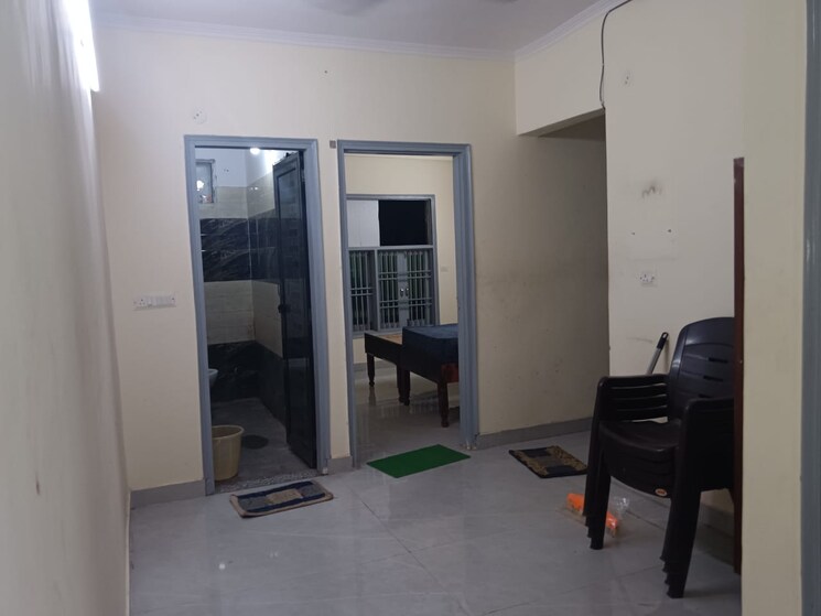 Room, new ashok nagar 2 Bedroom 843 Sq.Ft. Apartment In New Ashok Nagar Delhi 8712251