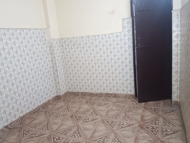 Room, new ashok nagar 2 Bedroom 843 Sq.Ft. Apartment In New Ashok Nagar Delhi 8712251