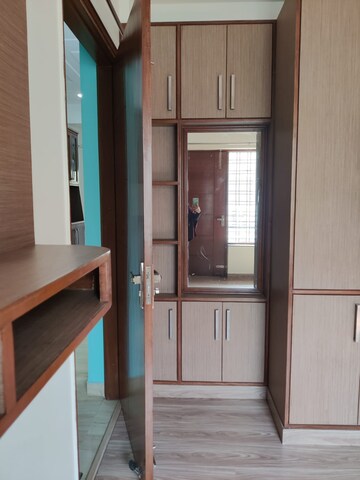 Building Lobby in 3 BHK Builder Floor at Saurabh Niwas, Sector 40 – for Rent
