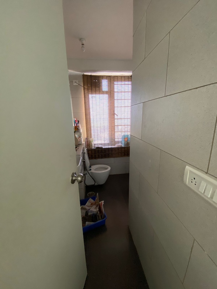 Attached Bathroom, raheja-interface-heights 2 Bedroom 800 Sq.Ft. Apartment In Malad West Mumbai 8712372