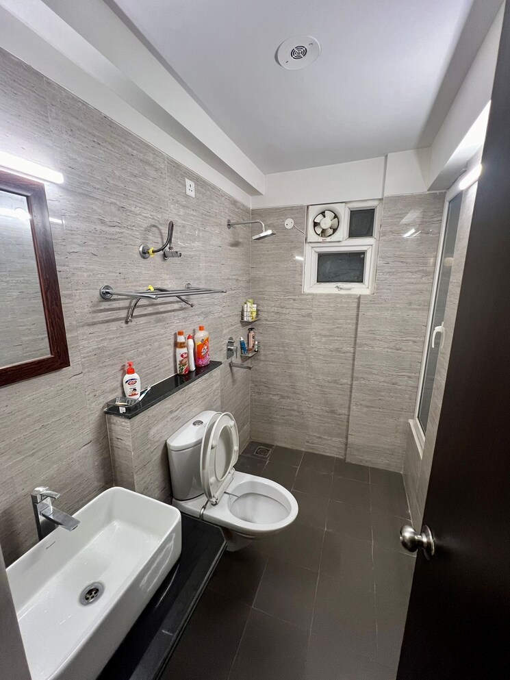 Attached Bathroom, sector 66 a 2.5 Bedroom 1431 Sq.Ft. Apartment In Sector 66 A Mohali 8712477