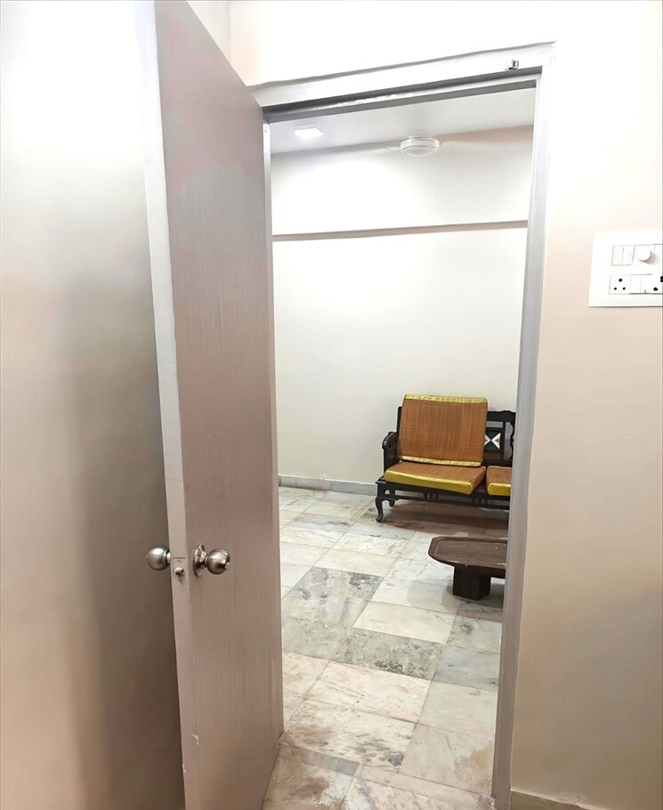 Bedroom, bandra west 1 Bedroom 550 Sq.Ft. Apartment In Bandra West Mumbai 8712480