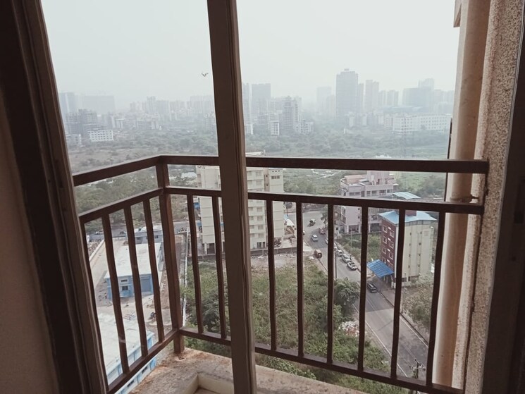 Balcony, kharghar sector 36 4 Bedroom 3004 Sq.Ft. Apartment In Kharghar Sector 36 Navi Mumbai 8712843