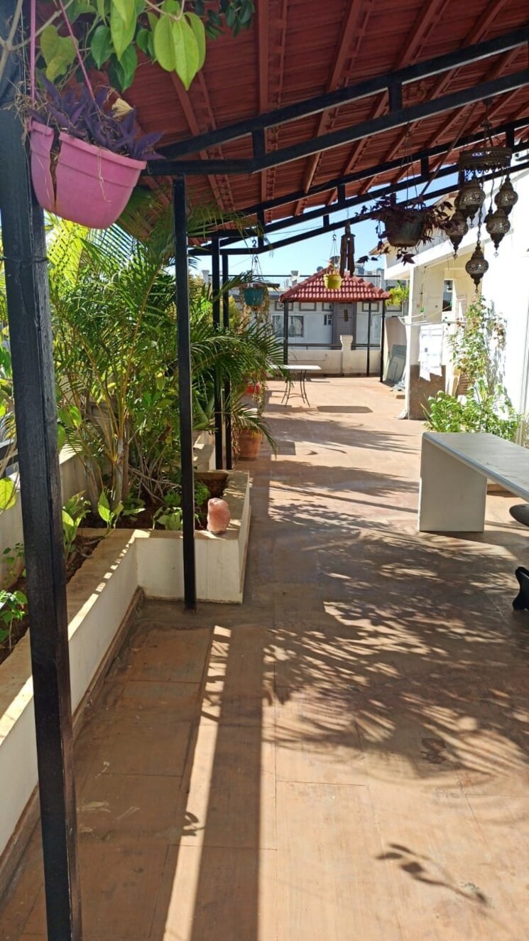 Balcony, century-corbel 4 Bedroom 6000 Sq.Ft. Villa In Sahakara Nagar Bangalore 8712776