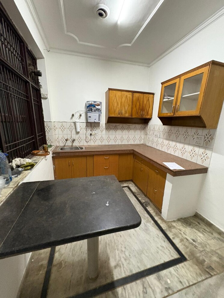 Kitchen, shree-vardhman-green-court 2 Bedroom 626 Sq.Ft. Apartment In Sector 90 Gurgaon 8713001