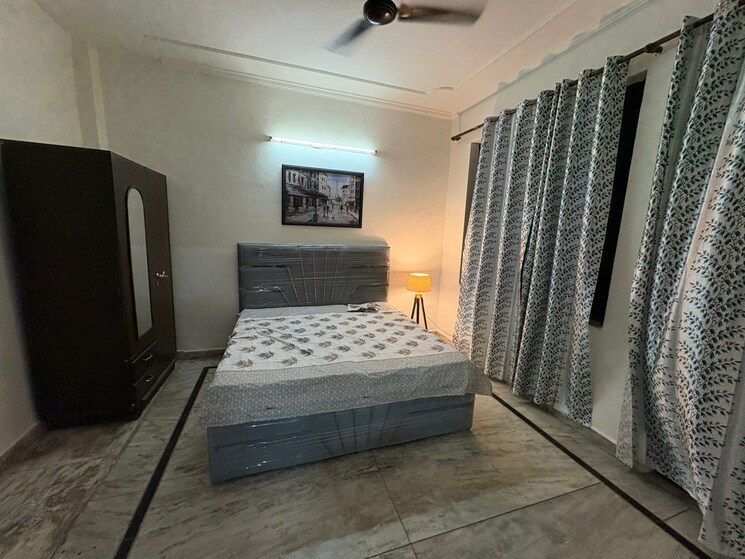 Bedroom, shree-vardhman-green-court 2 Bedroom 626 Sq.Ft. Apartment In Sector 90 Gurgaon 8713001