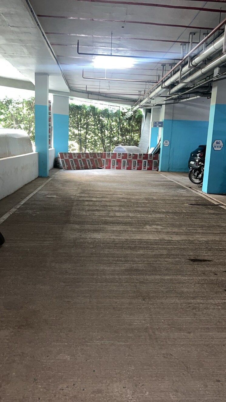 Swimming Pool, amanora-future-towers 2.5 Bedroom 1350 Sq.Ft. Apartment In Hadapsar Pune 8712998