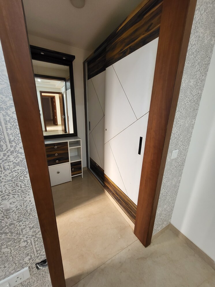 Room, rof-ananda 2.5 Bedroom 580 Sq.Ft. Apartment In Sector 95 Gurgaon 8713271