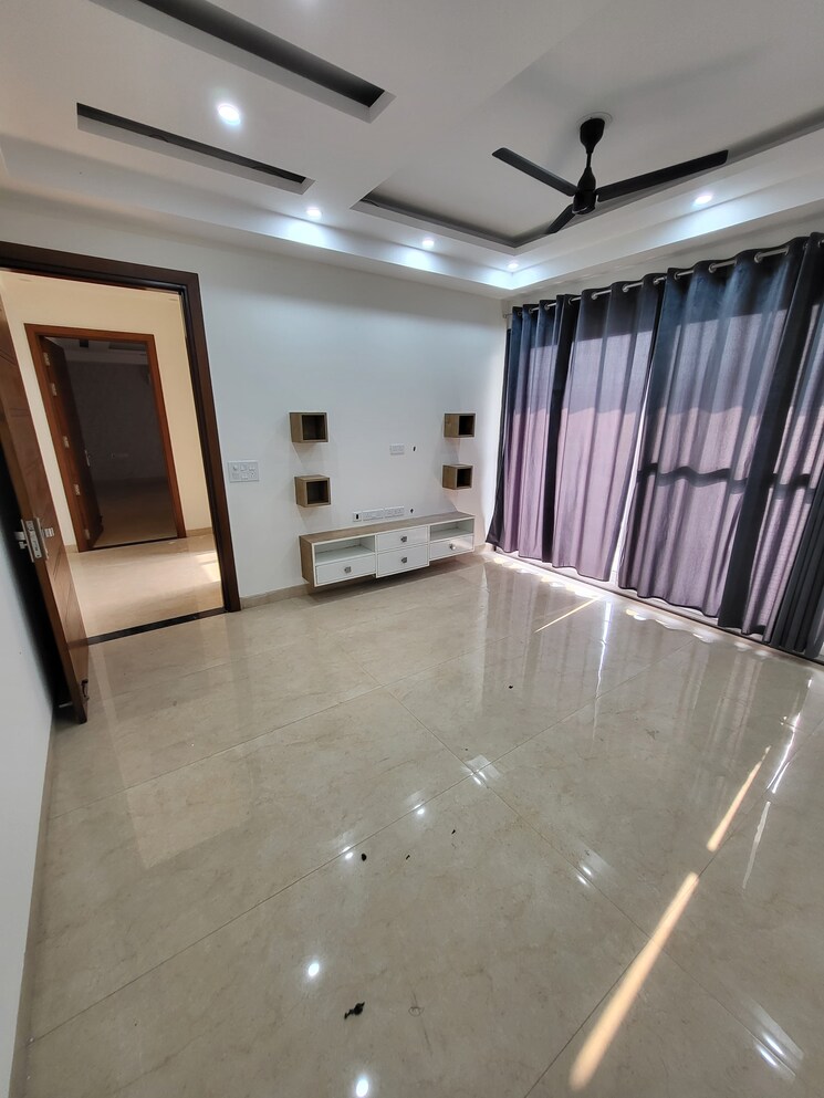 Room, rof-ananda 2.5 Bedroom 580 Sq.Ft. Apartment In Sector 95 Gurgaon 8713271