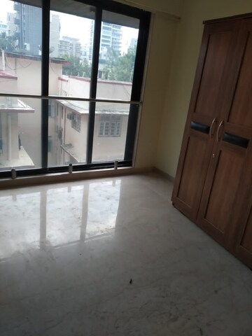 2 BHK Apartment For Rent in Santacruz West