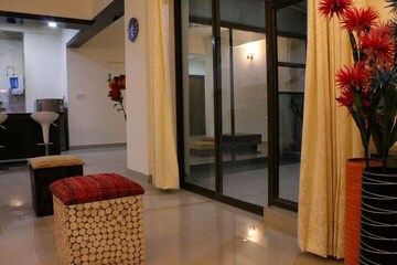 Living Room in 3 BHK Apartment at Ardee City Palm Grove Heights, Sector 52 – for Rent