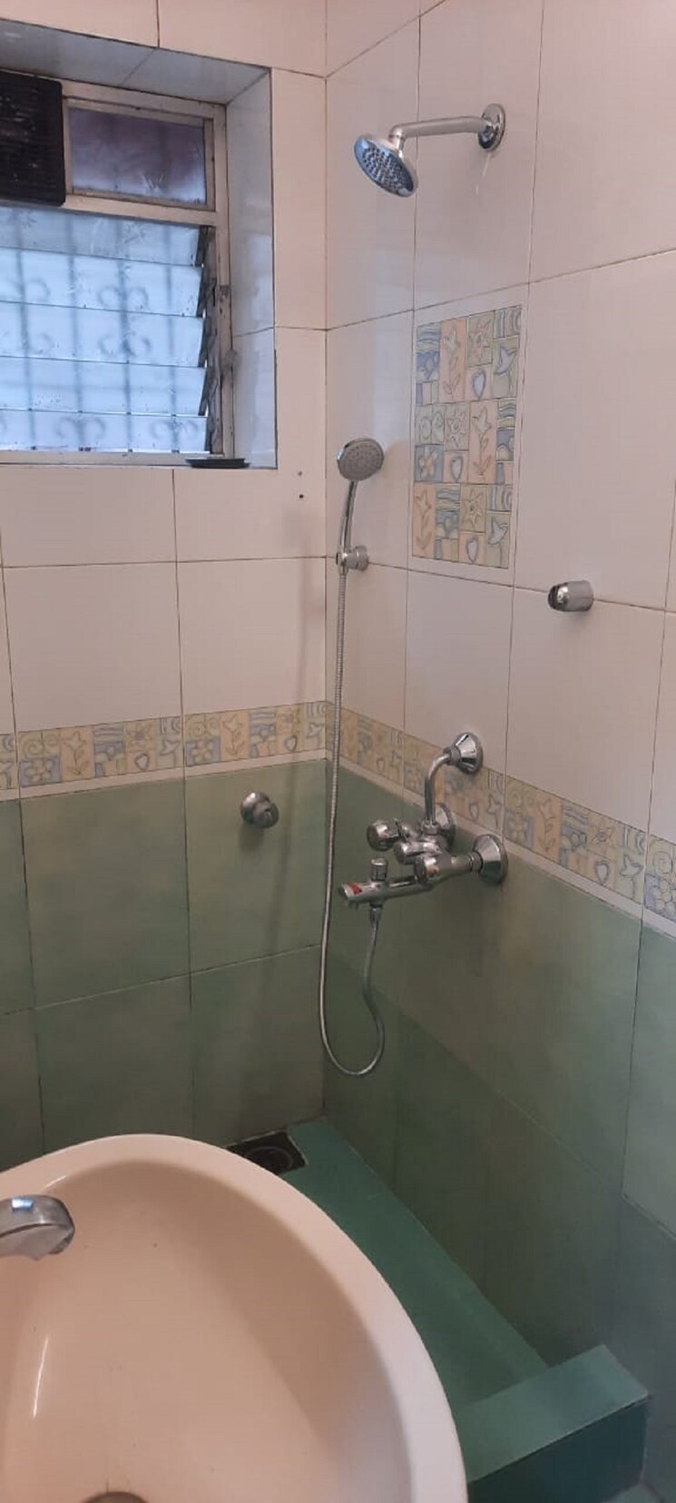 Bathroom, bandra west 2 Bedroom 750 Sq.Ft. Apartment In Bandra West Mumbai 8714263