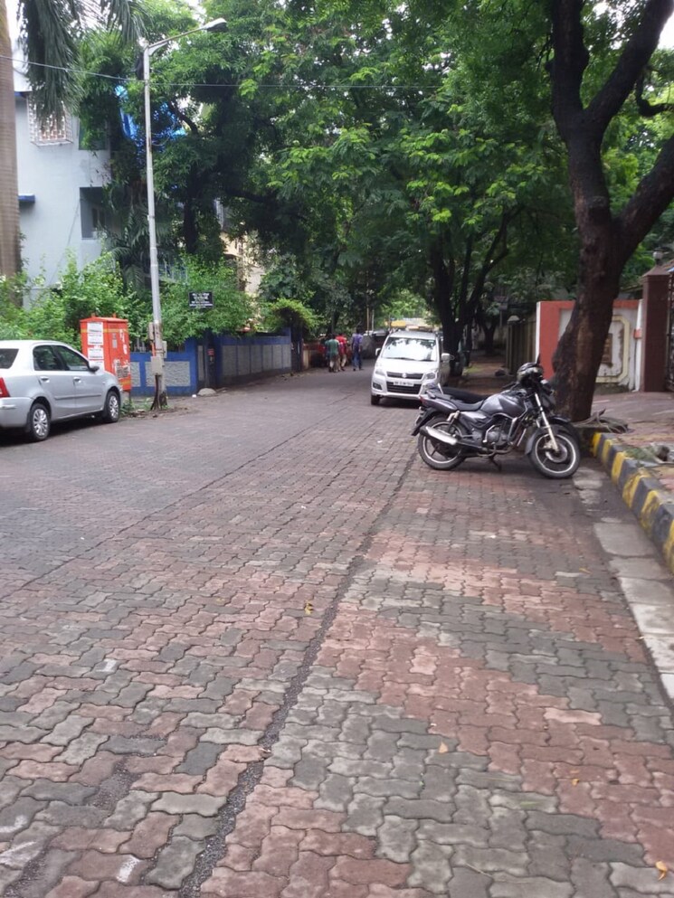  Parking, bandra west 2 Bedroom 750 Sq.Ft. Apartment In Bandra West Mumbai 8714263