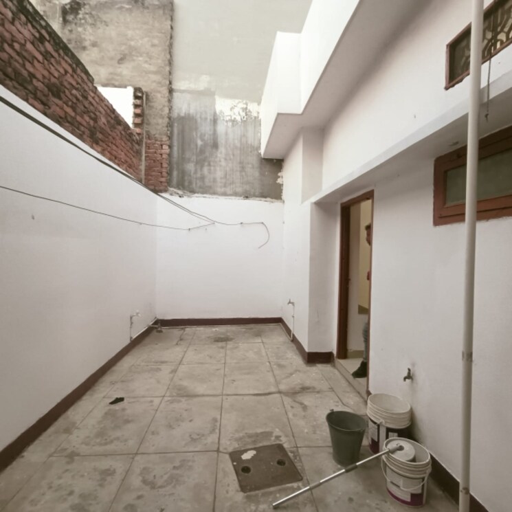 undefined, gomti nagar 3.5 Bedroom 3200 Sq.Ft. Independent House In Gomti Nagar Lucknow 8714363