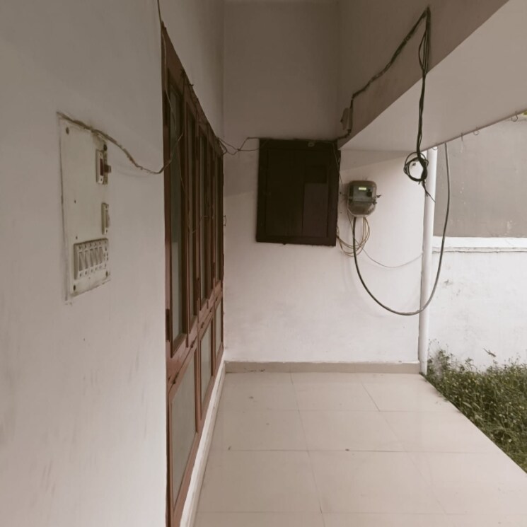 undefined, gomti nagar 3.5 Bedroom 3200 Sq.Ft. Independent House In Gomti Nagar Lucknow 8714363