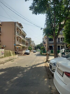 6+ BHK Independent House For Sale in Sector 67