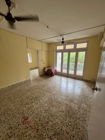 Living Room in 2 BHK Apartment at Khar West – for Rent