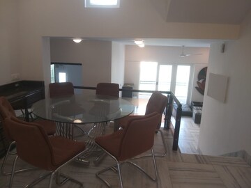 Team Area in 3 BHK Apartment at Palacimo CHS, Santacruz West – for Sale