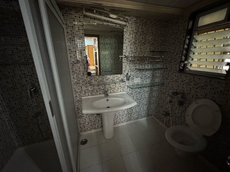 Bathroom, valentine-apartment 3 Bedroom 1350 Sq.Ft. Apartment In Khar West Mumbai 8714311