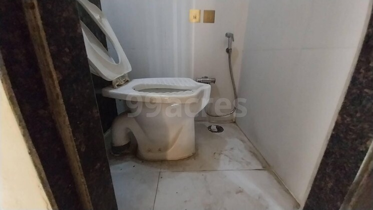 Bathroom, shah-alpine 1 Bedroom 675 Sq.Ft. Apartment In Kharghar Sector 6 Navi Mumbai 8714314