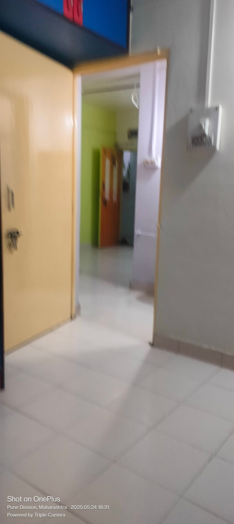 Room, goyal-enclave 1 Bedroom 580 Sq.Ft. Apartment In Vishrantwadi Pune 8714357