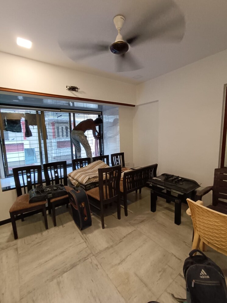 Gym, pr-hira 3 Bedroom 1150 Sq.Ft. Apartment In Khar West Mumbai 8714348