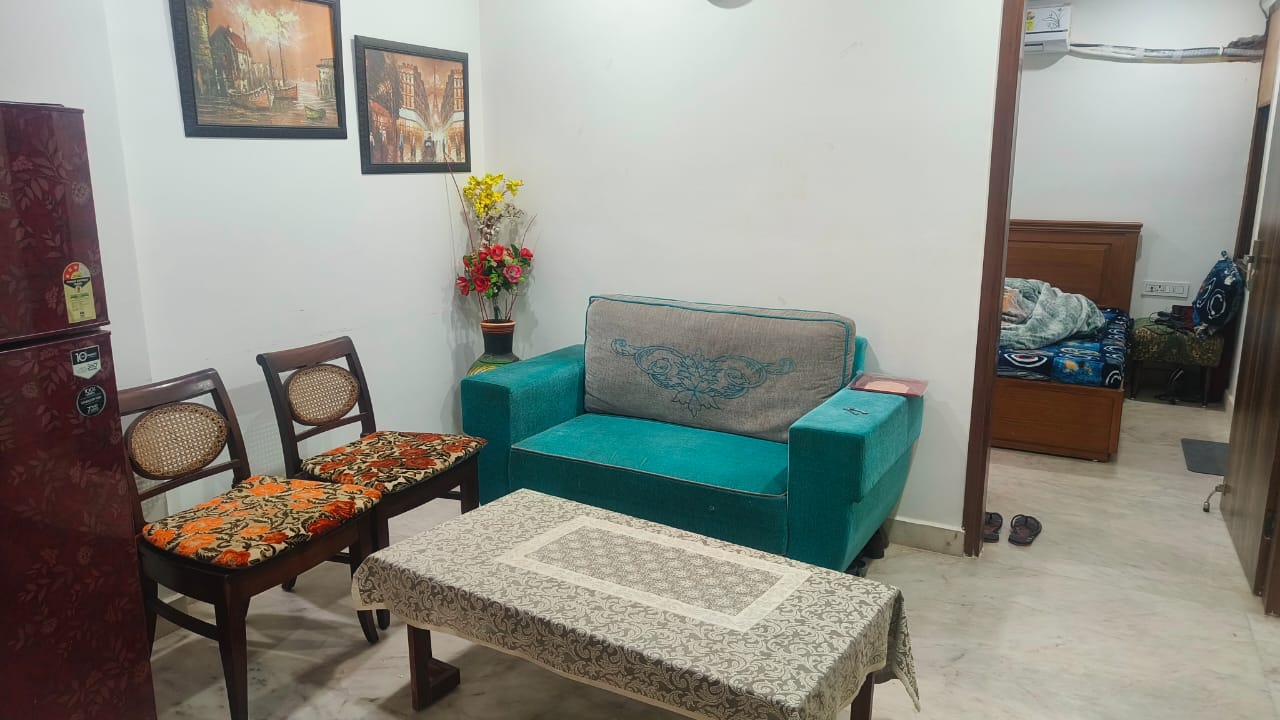 2 BHK Builder Floor For Rent in Shri Ram Property 