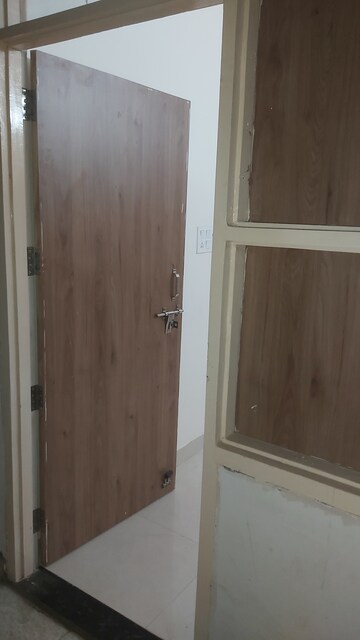 Balcony in 1 RK Builder Floor at Mayur Vihar – for Rent