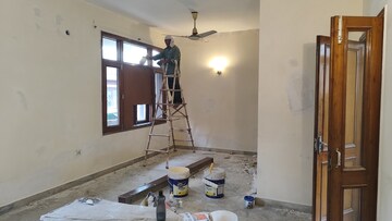 Room in 2 BHK Builder Floor at Sarvodaya Enclave – for Rent