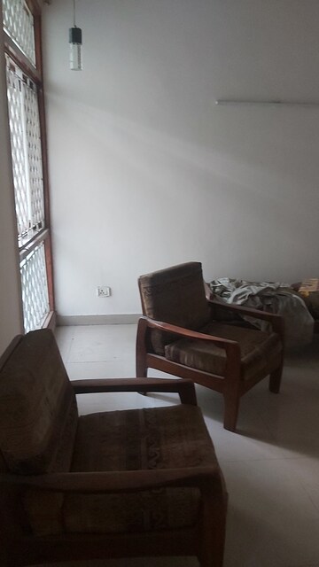Living Room in 3.5 BHK Apartment at Purvasha Apartments, Patparganj – for Sale