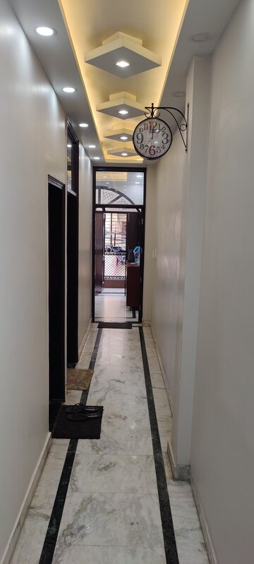 Building Lobby in 1 BHK Builder Floor at Ramesh Nagar – for Rent