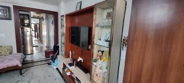 Furnished Amenities in 1 BHK Builder Floor at Ramesh Nagar – for Rent