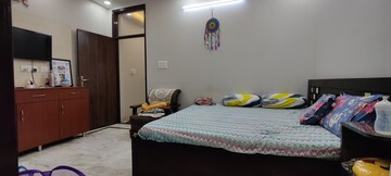 Bedroom in 1 BHK Builder Floor at Ramesh Nagar – for Rent