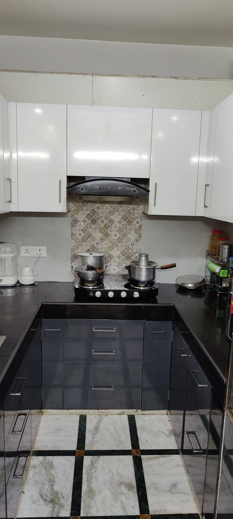 Kitchen, subhash nagar 1 Bedroom 600 Sq.Ft. Builder Floor In Subhash Nagar Delhi 8714419
